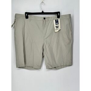 Dockers Perfect Short Mens 44 Tan Good Classic Fit Chino Cotton Blend Flat Front
